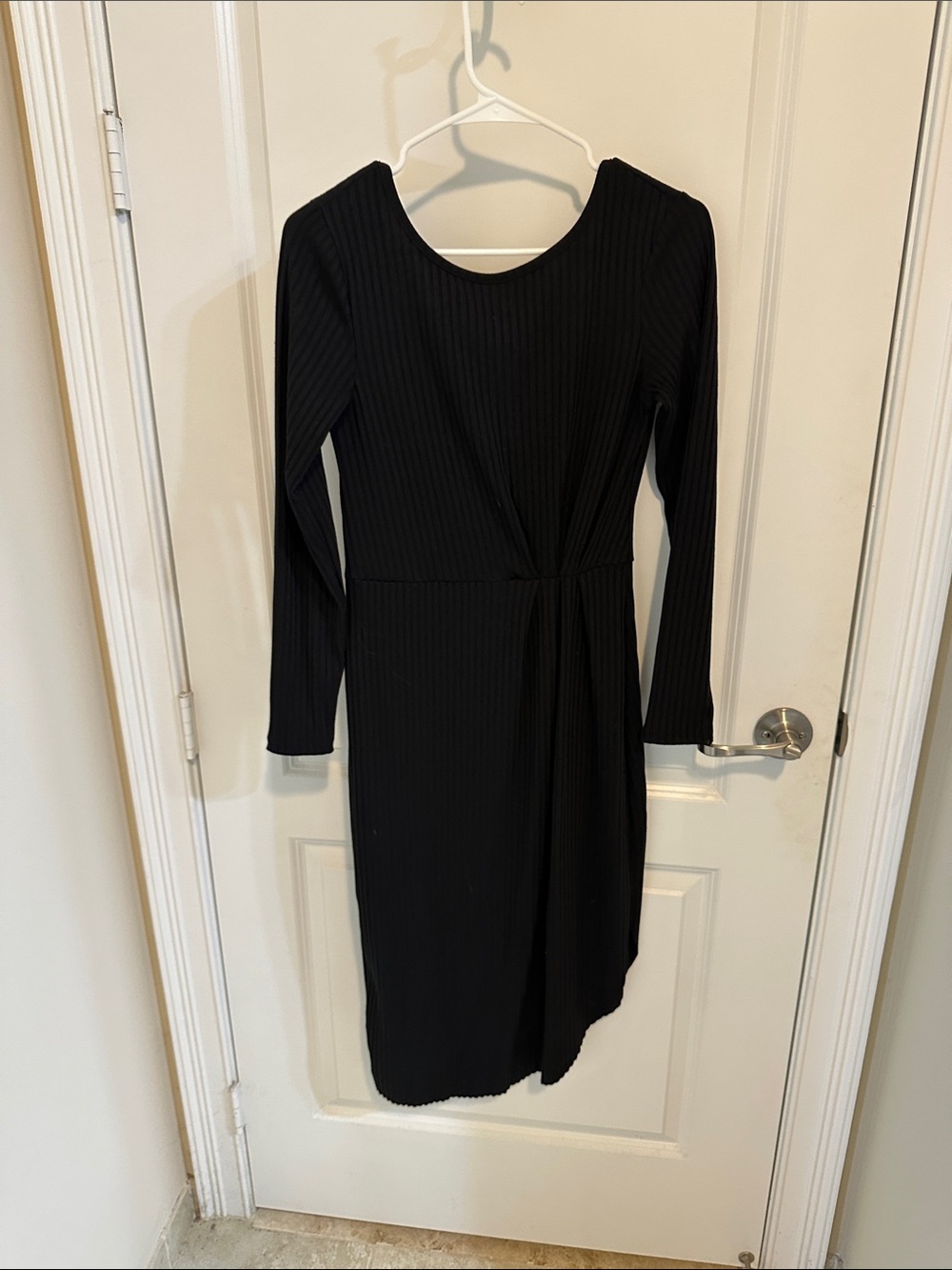 Joyfolie Black Long-Sleeve Knit Dress